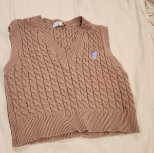 Hazel Moon Cable Knit vest with purple Embroidered heart